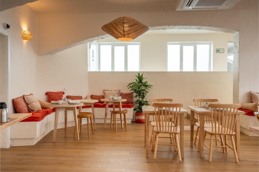 Een zitgedeelte bij Praia FLH Hotels Ericeira