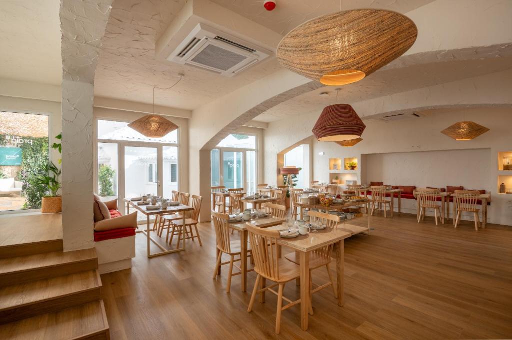 Een zitgedeelte bij Praia FLH Hotels Ericeira