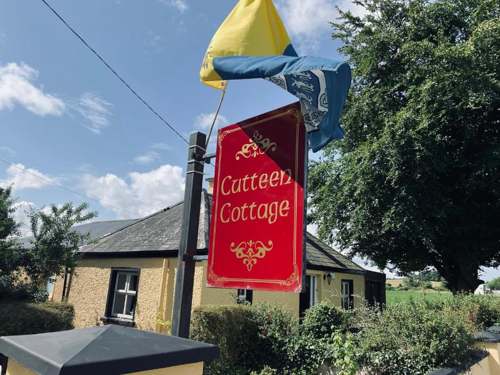a sign for a confederatal confederate at Cutteen Cottage in Tulla