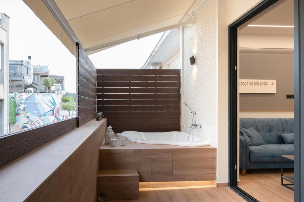 Dreamin Athens - Monastiraki Apartments - Deluxe Queen Studio