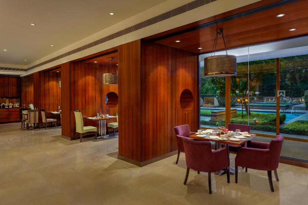 Restaurace v ubytování ITC Maurya, a Luxury Collection Hotel, New Delhi