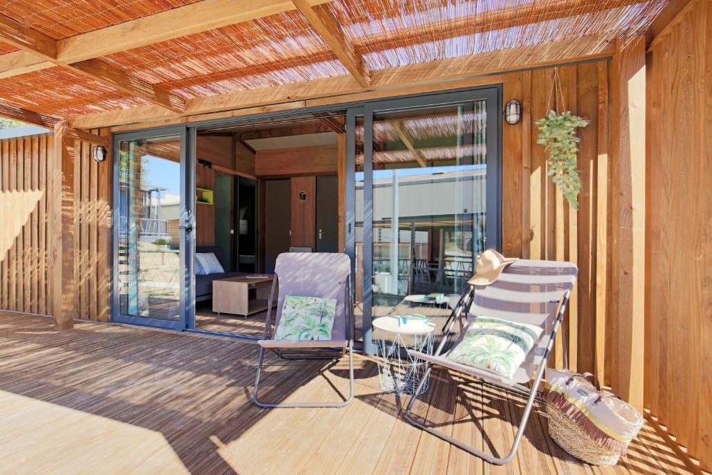 CityKamp Paris - Three-Bedroom Chalet
