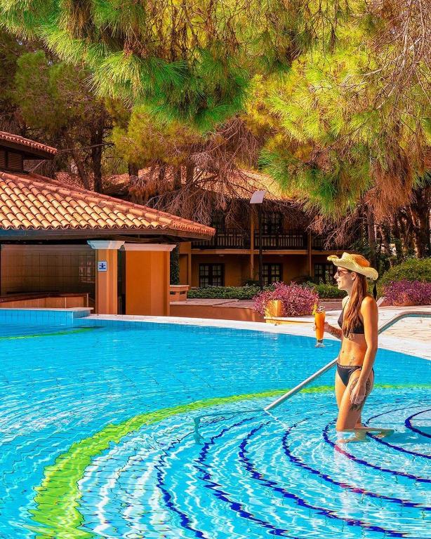 Bazén v ubytování Asteria Family Resort Belek nebo v jeho okolí