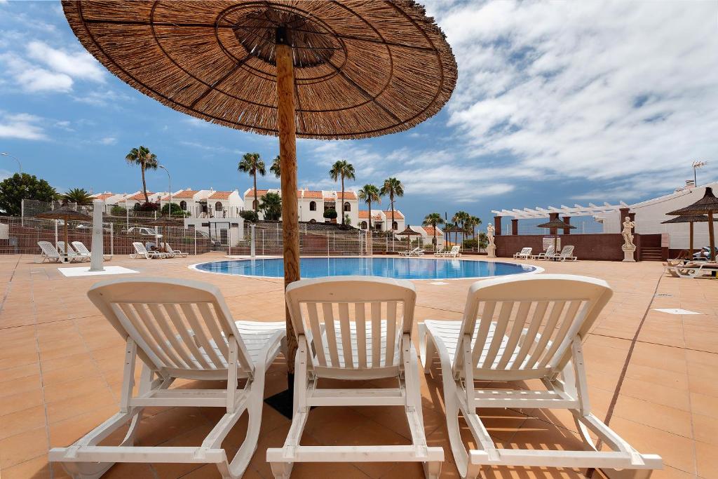 Torviscas Alta Vista, Adeje (updated prices 2024)