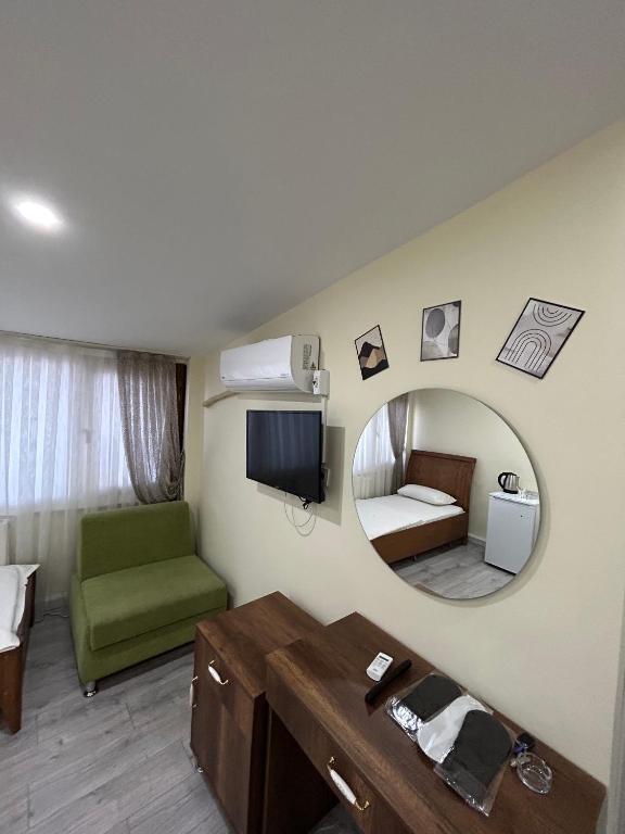NAVAL HOTEL YALOVA - Luxe Drievoudige Kamer