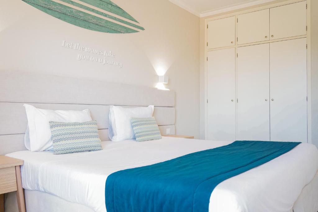 Vitors Plaza - Two-Bedroom Standard Family Apartment