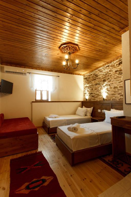 Letto o letti in una camera di Hotel Sarajet 1821
