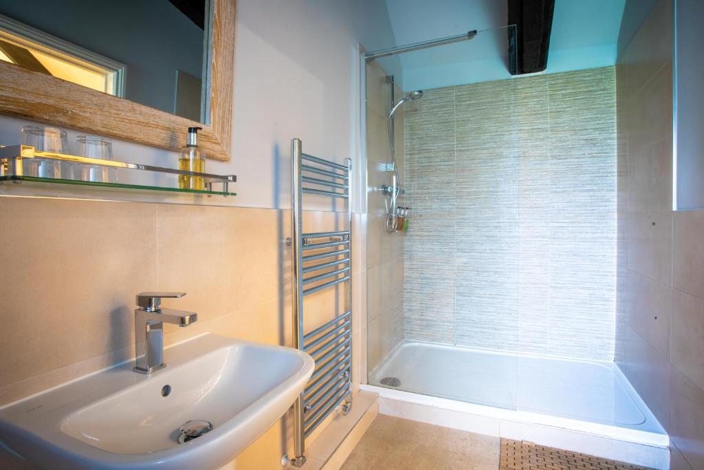 The Moon Inn at Stoney Middleton - Camera Familiare Deluxe