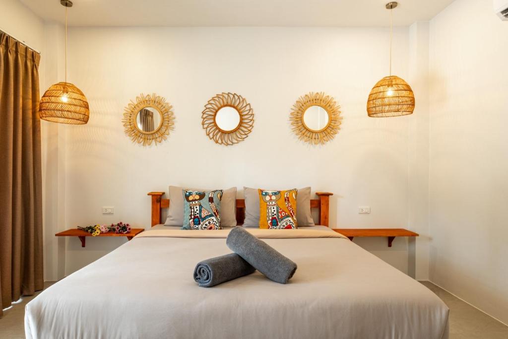 All At Sea Beach Resort - 6