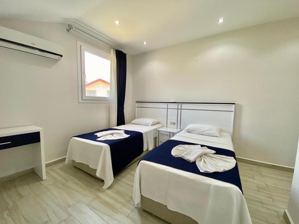 Korfez Life Apartments - Three-Bedroom House