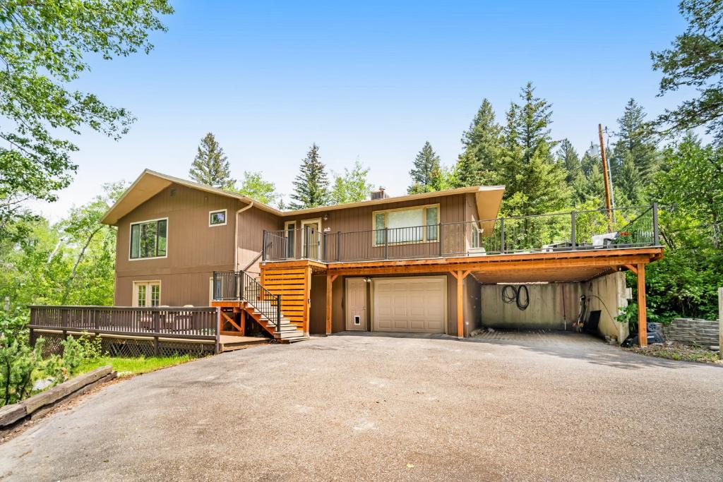 Bear Canyon Bungalow, Bozeman, MT
