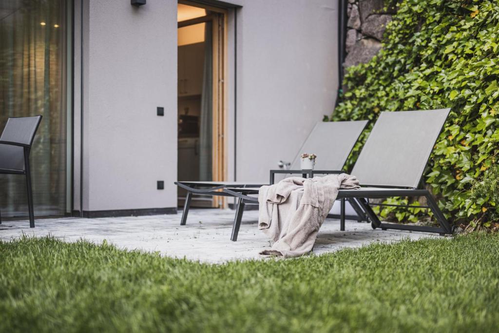 Residence Nives - Studio With Garden View