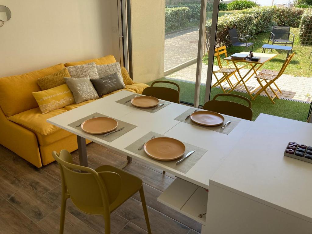 Apartment LE PETIT PARADIS DE LA DIGUE, PléneufValAndré, France