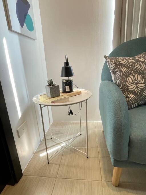 2-bedroom Condo Unit - Two-Bedroom Apartment