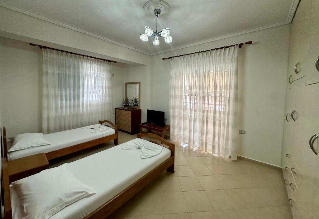 Seaside Escape Apartment - Image 7