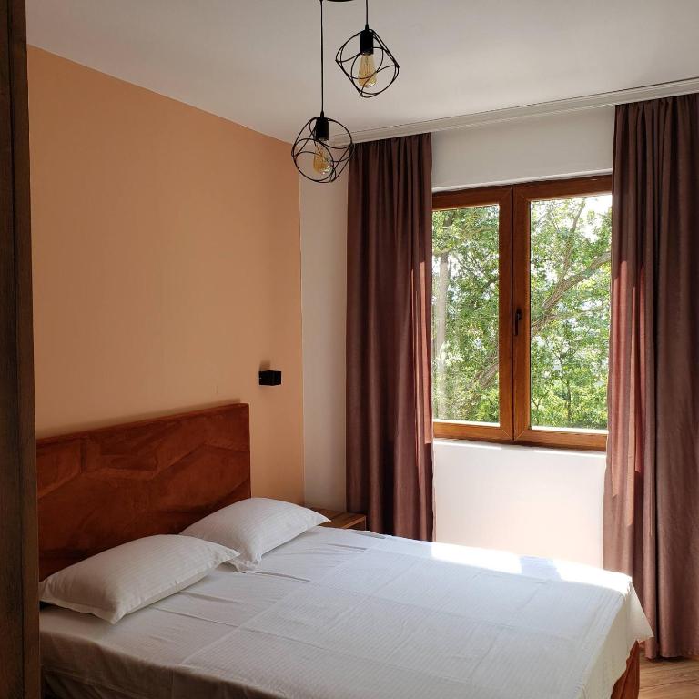 Green Hill Apartments - Apartamento De Dos Dormitorios