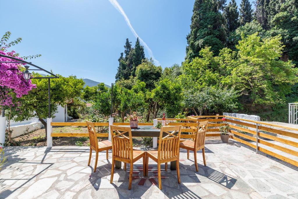 Zahrada ubytování Machis House Skopelos
