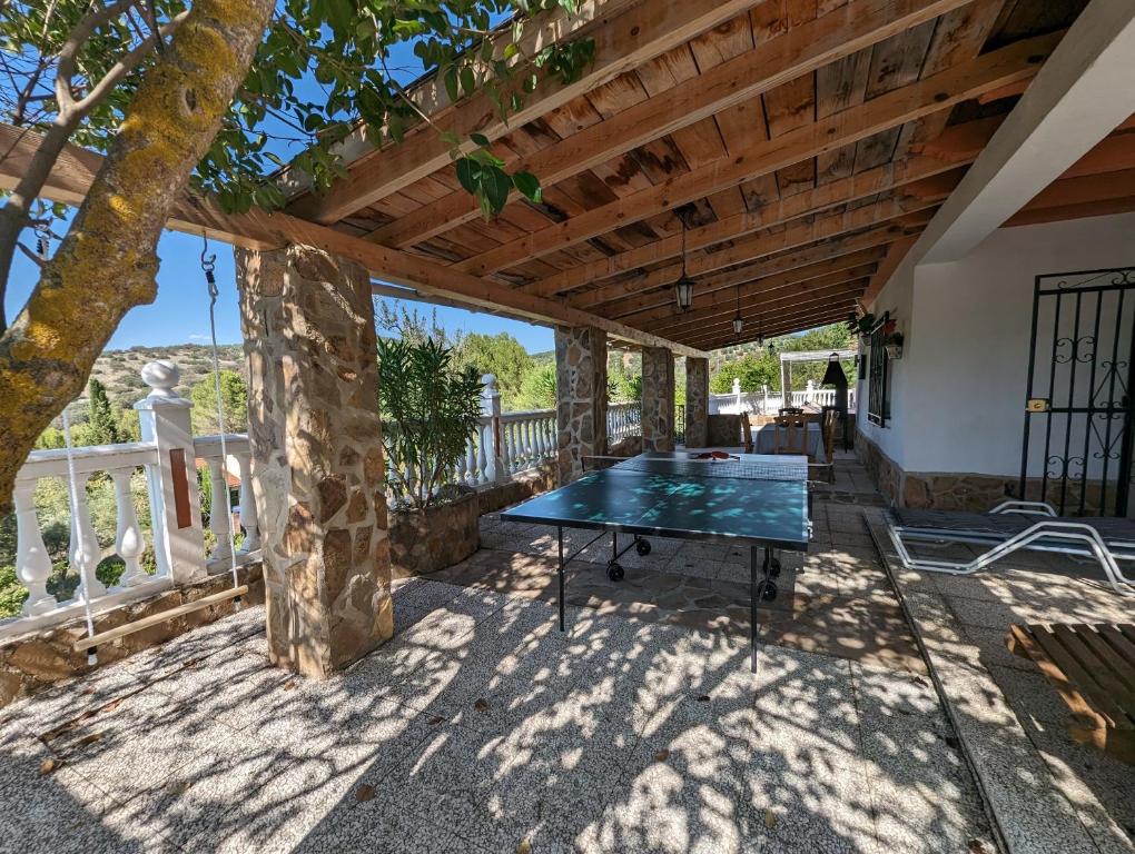 Fotografia z galérie ubytovania Ruhiges Ländliches Ferienhaus 6 Personen Privat Pool Wandern El Gollizno Route v destinácii Buenavista