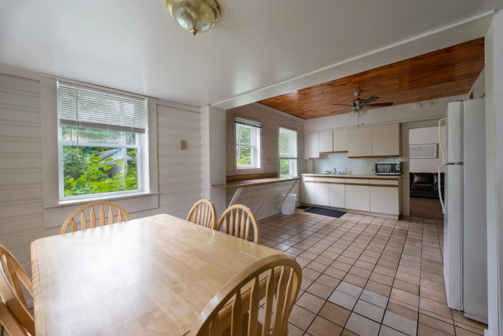 Depe Dene Lakeside Resort - Premier De Tres Dormitorios Dúplex Con Dos Baños