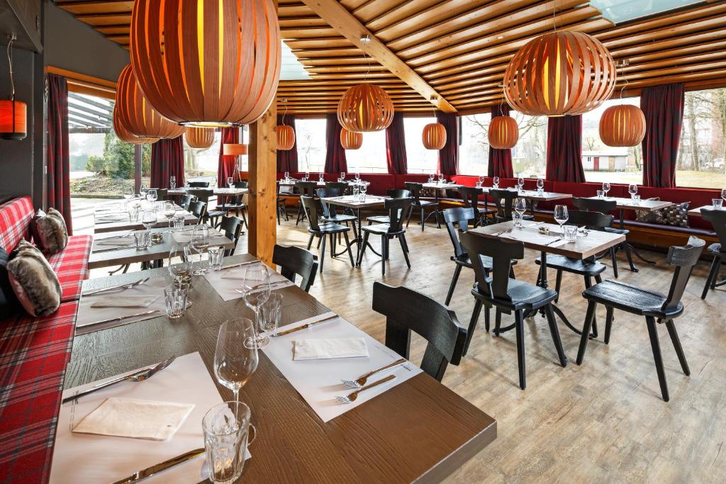 Restaurace v ubytování Hotel & Restaurant Chärnsmatt