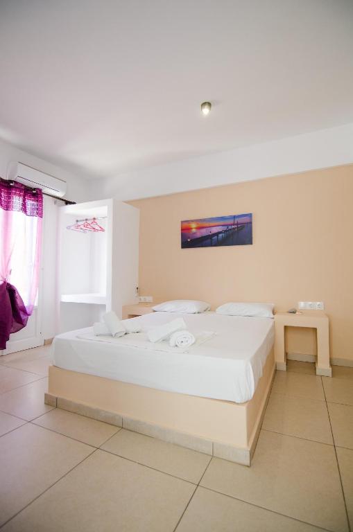 Sunshine Studios - 8