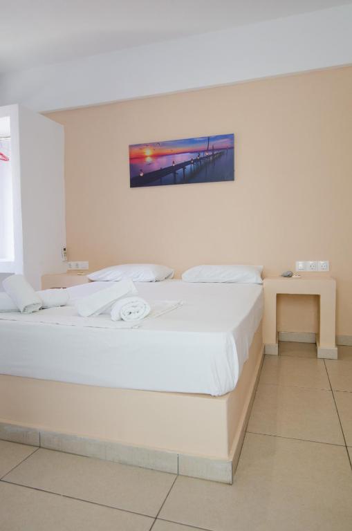 Sunshine Studios - 6