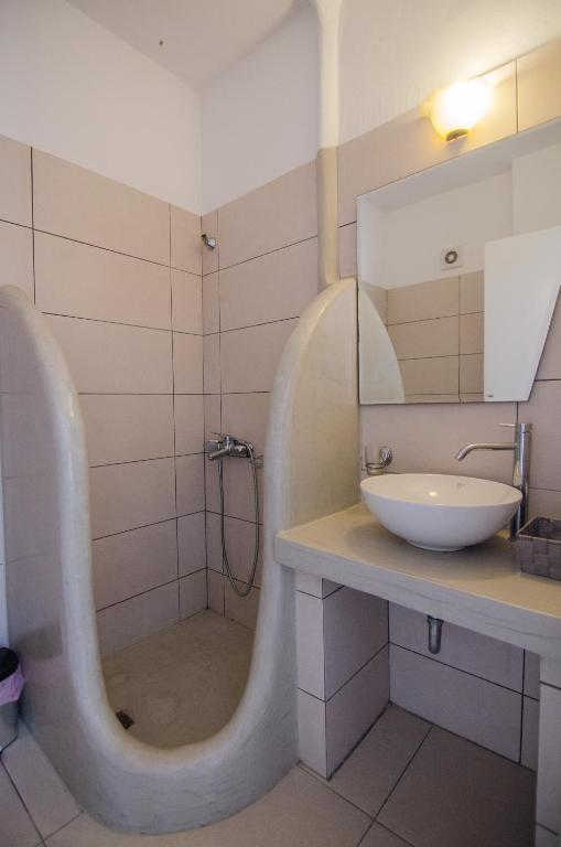 Sunshine Studios - 14