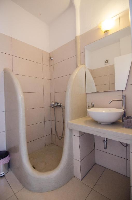 Sunshine Studios - 13