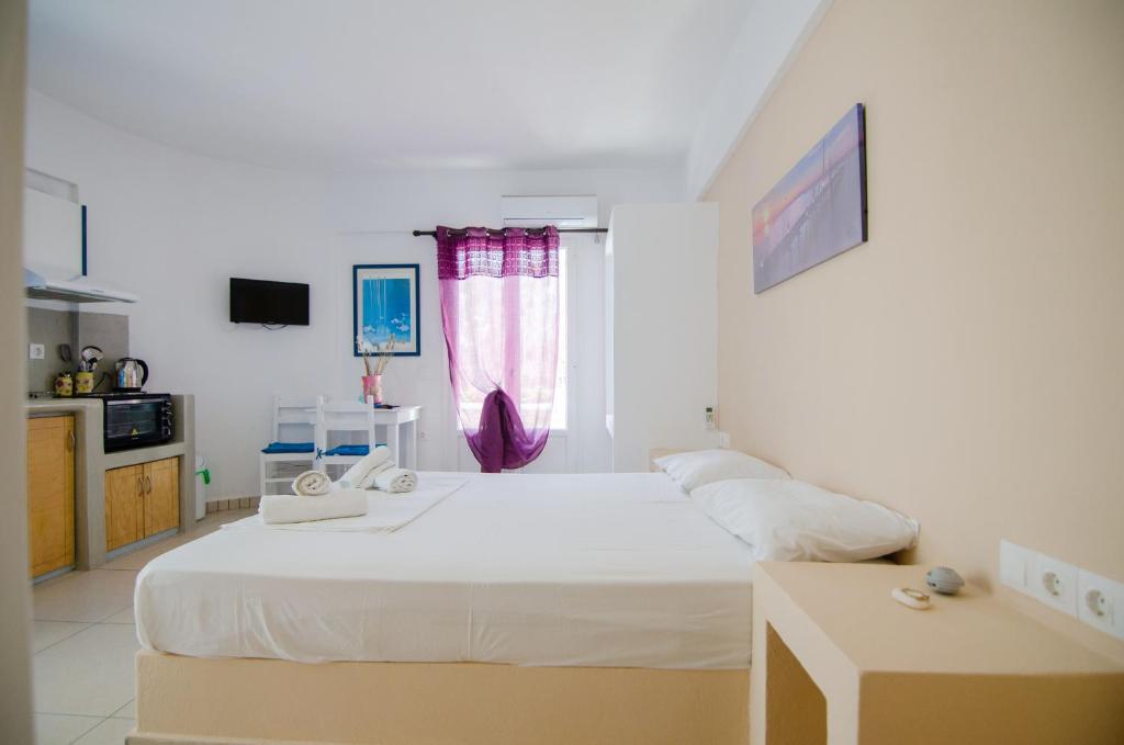 Sunshine Studios - 15