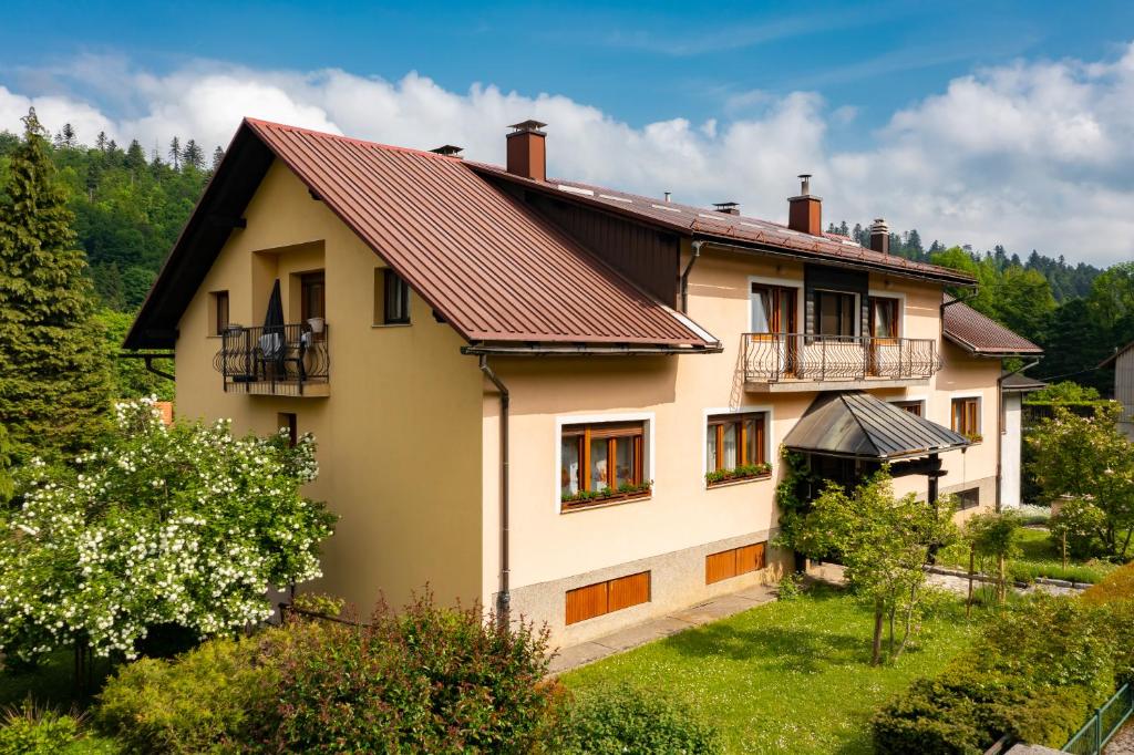 Budova, kde se apartmán nachází