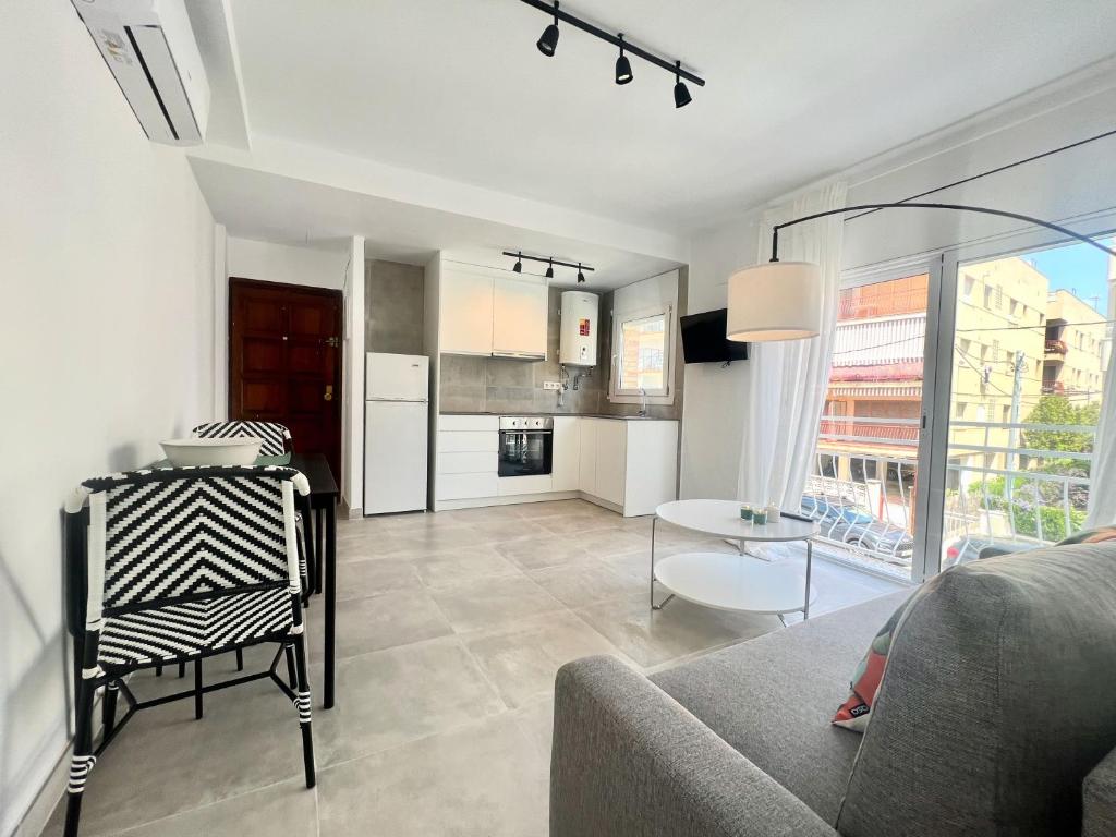 Kuchyň nebo kuchyňský kout v ubytování Golden Coast Calafell