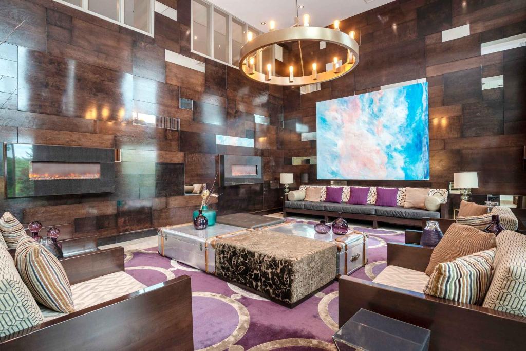 Sandman Signature Kamloops Hotel - Resim 5