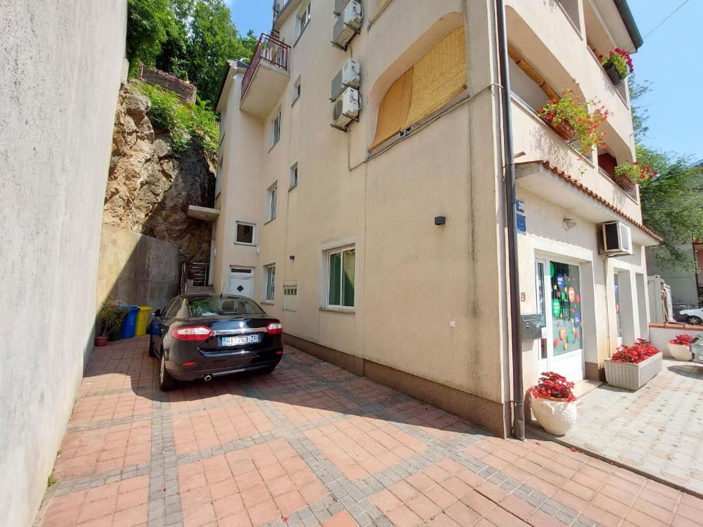 Budova, kde se apartmán nachází