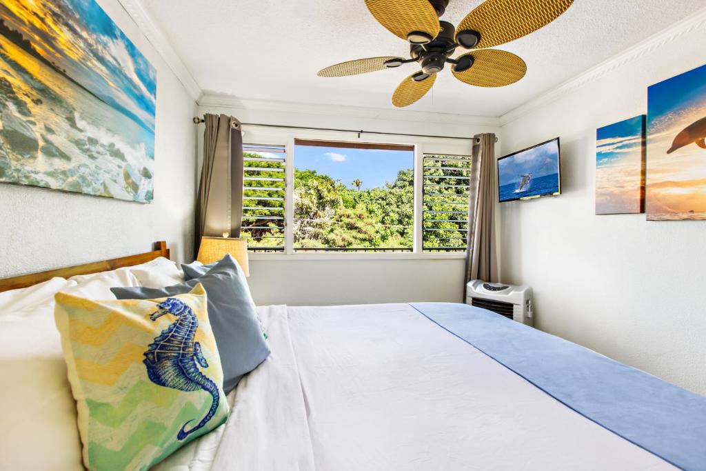Postel nebo postele na pokoji v ubytování Maui Sands 2F
