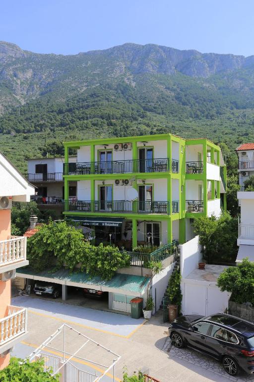 Výhľad na hory alebo výhľad na hory priamo z apartmánu