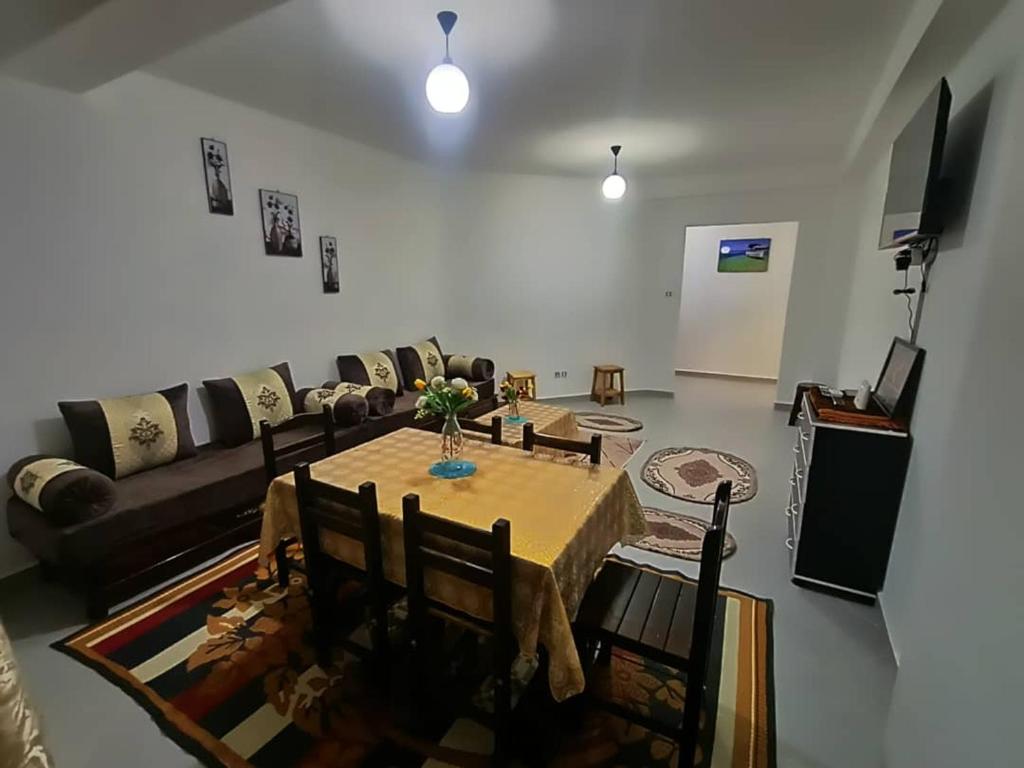 Coin salon dans l'établissement BEJAIA Location Appartements de 49 à 59eur