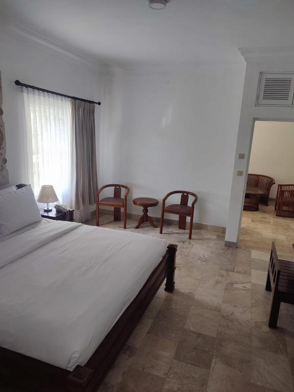 Sari Bunga Hotel Legian Kuta Bali - 12