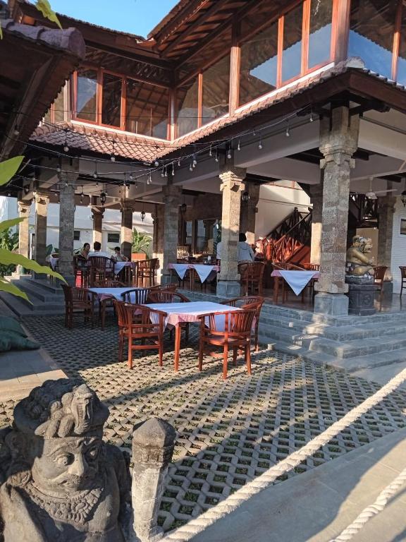 Sari Bunga Hotel Legian Kuta Bali - 14