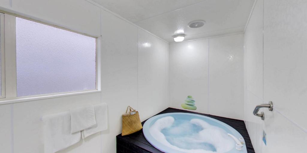 Capri on Fenton - Resim 39