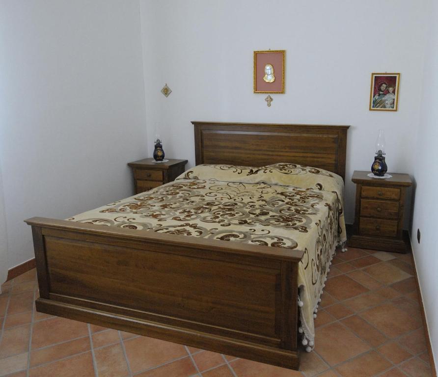 A bed or beds in a room at Casavacanza Dattilo