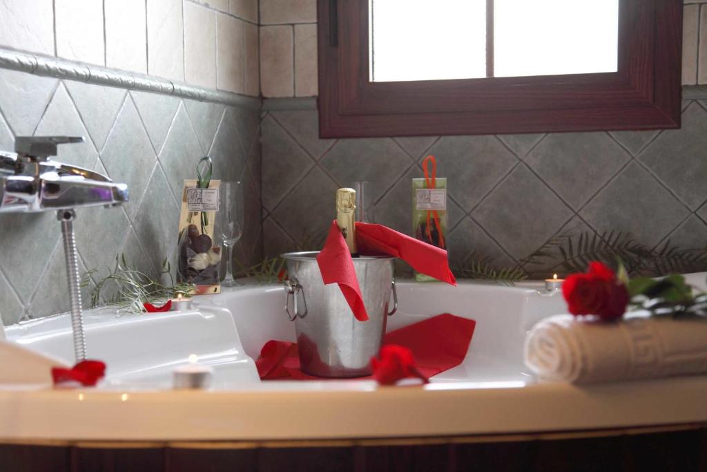 Jacuzzi Hotel Rural Valle del Turrilla - Cazorlatur Jaén