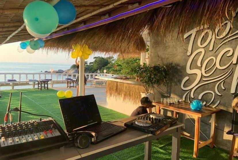 Secret place hotel - Housity