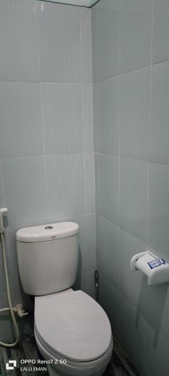 Koupelna v ubytování Suwidak Homestay