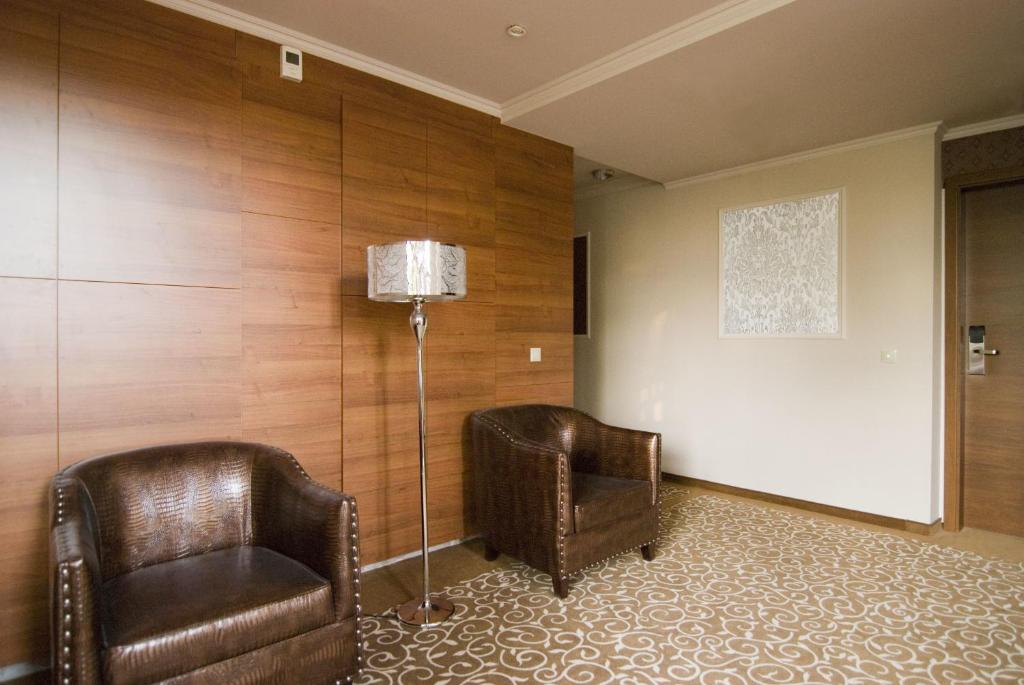 Golden Ball Club - Resim 27