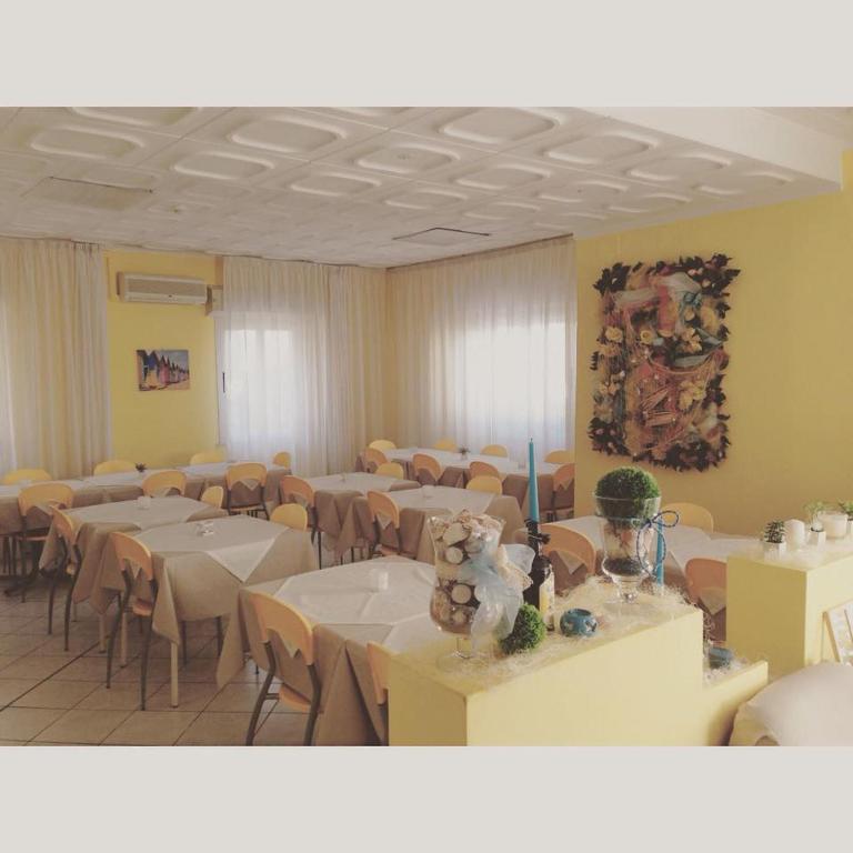 Restaurace v ubytování Hotel Zenit