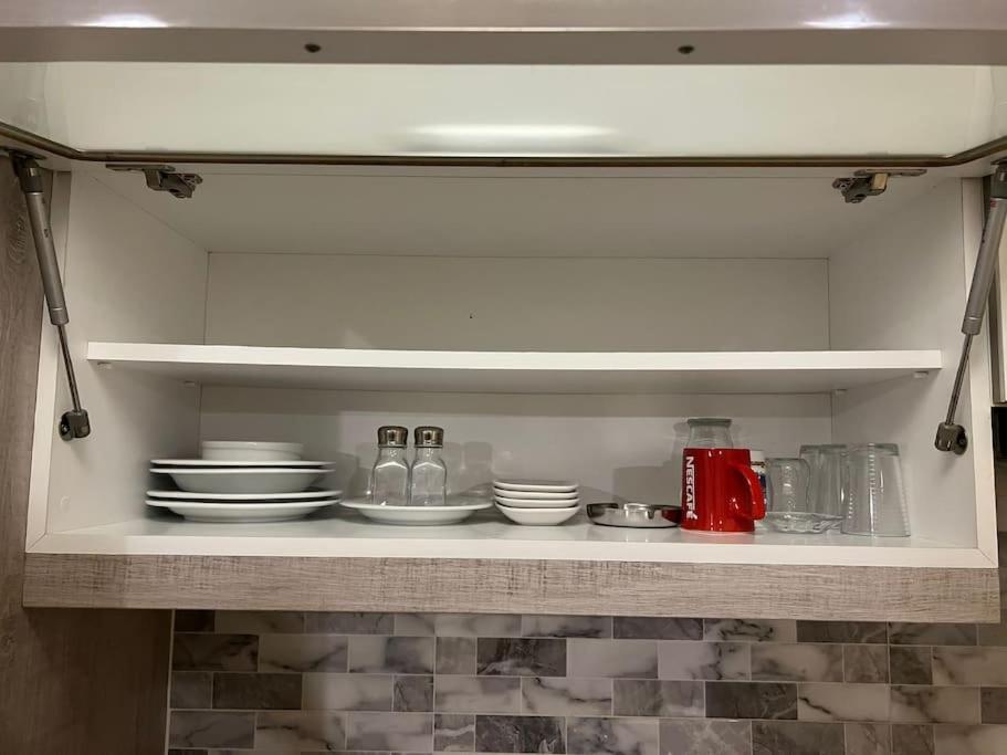 Kuchyň nebo kuchyňský kout v ubytování Cozy flat close to Konyaaltı beach'7'