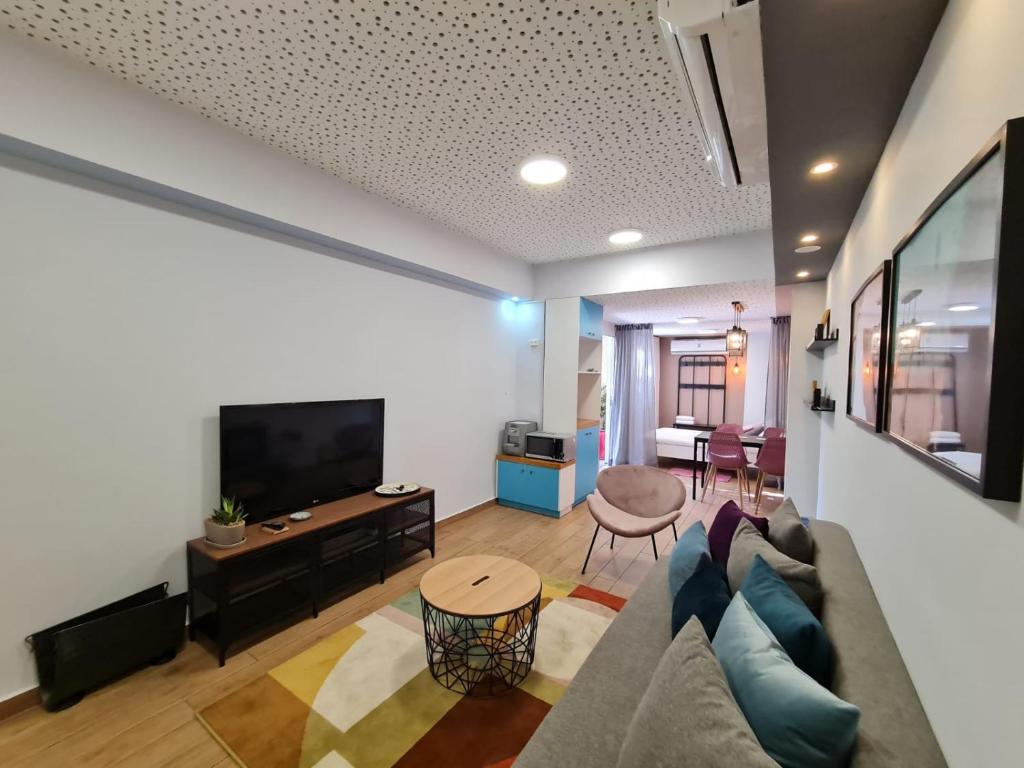 Suite4uにあるテレビまたはエンターテインメントセンター