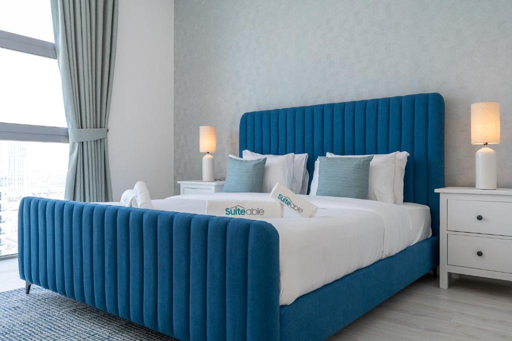 Fotografie z fotogalerie ubytování Seaside serenity Stylish Marine-Themed Apartment v Dubaji