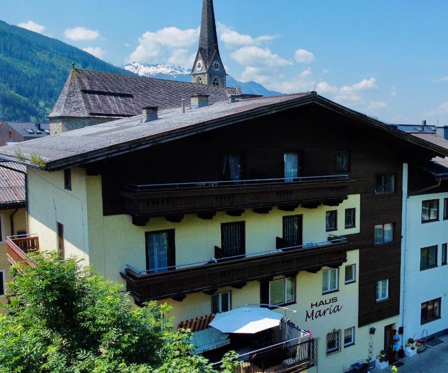 Nespecifikovaný výhled na hory nebo výhled na hory při pohledu z bed and breakfast