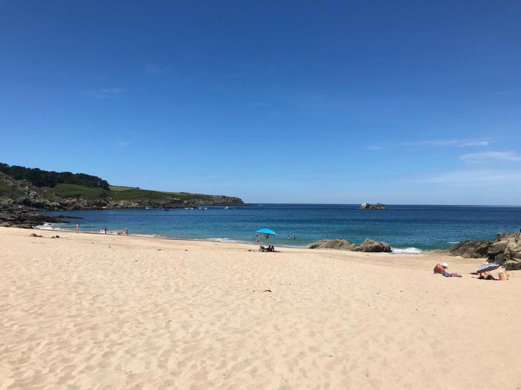 Fotografia z galérie ubytovania Maison Ti Ar Roz à la Campagne et proche de la Mer v destinácii Guengat